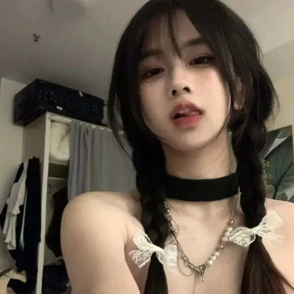 现代爵士舞者的头像